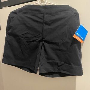 Columbia Women's Black Shorts
